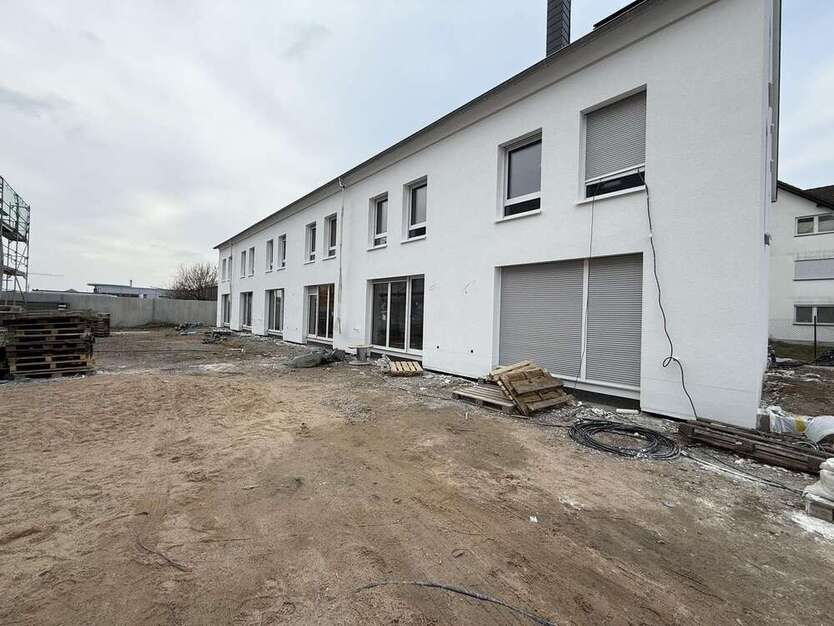 Haus zum Mieten in Darmstadt 2.100 € 161 m²