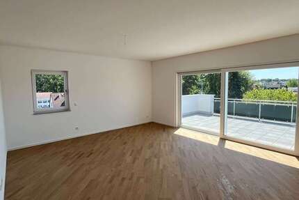 Wohnung Obertshausen - 4 Zimmer, 117 m&sup2;, 1.575&euro; | Angebot:25126652
