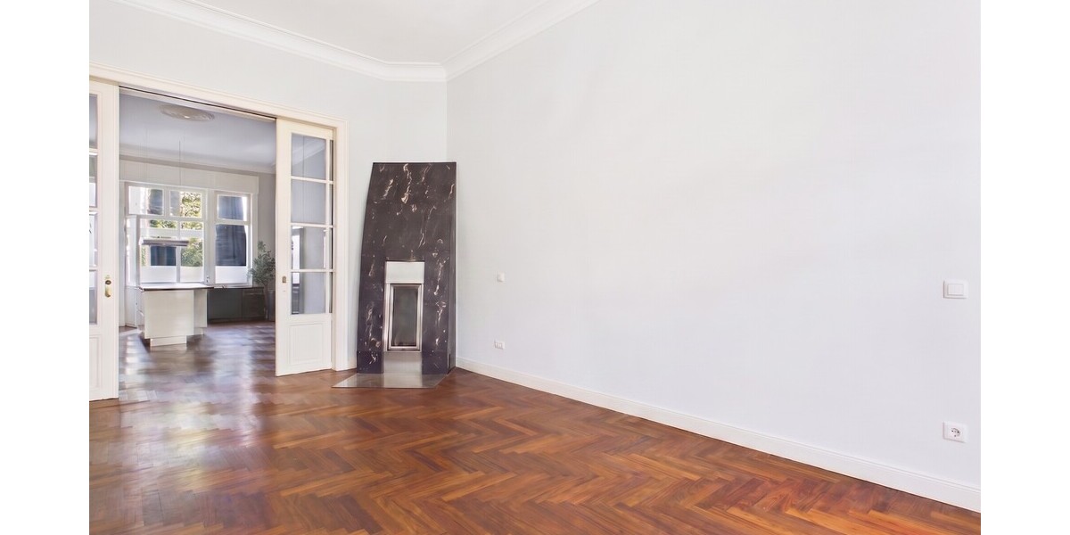 Exklusive 4-Zimmer-Wohnung in Bestlage Frankfurts – sonniger Balkon, Designerküche & Skylineblick - Etagenwohnung Frankfurt am Main / Westend-Süd Süd | Angebot:27291696
