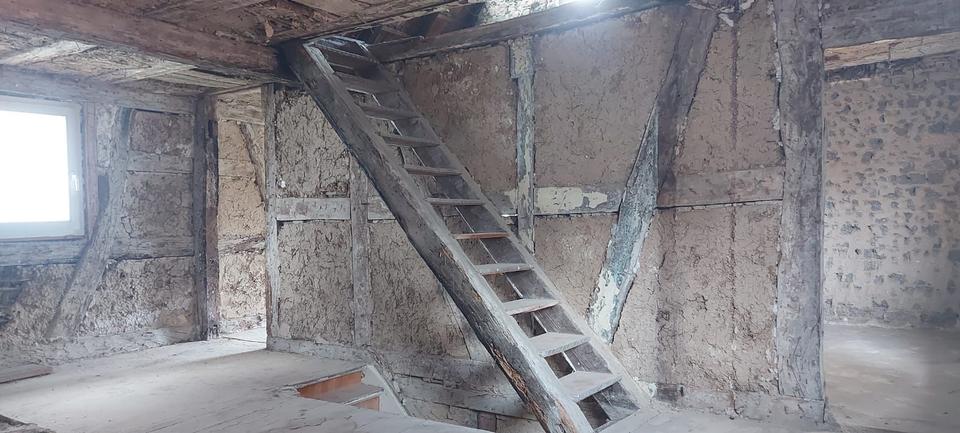 Einfamilienhaus Trebur - 4 Zimmer, 160 m&sup2;, 189.000&euro; | Angebot:27134587