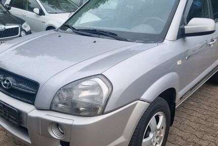 Hyundai TUCSON 208.877 km 2.490 &euro; Hattersheim am Main 65795