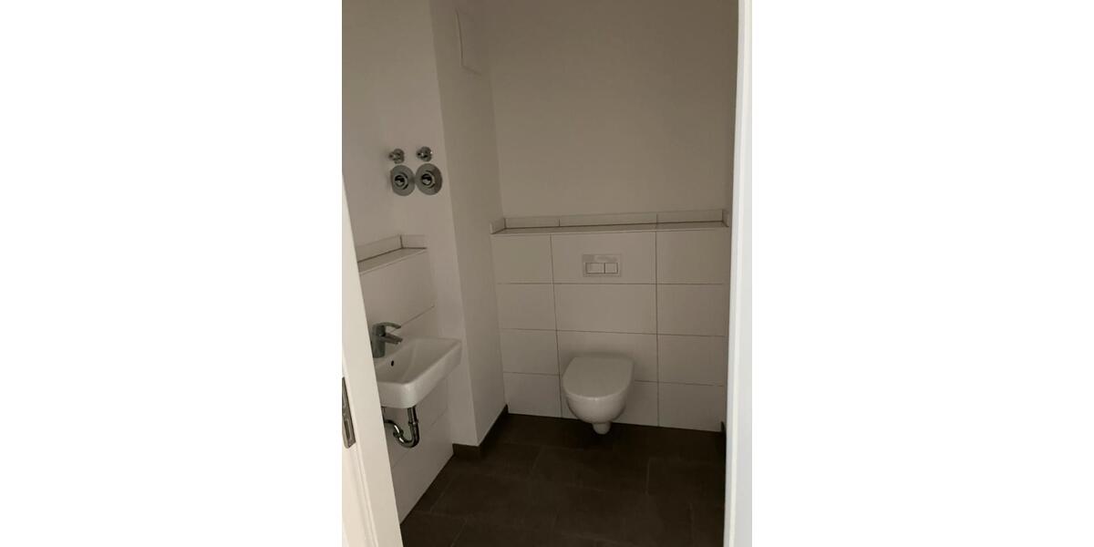 Etagenwohnung Heppenheim (Bergstraße) - 4 Zimmer, 103 m&sup2;, 1.178&euro; | Angebot:25919013