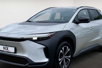 Toyota bZ4X 17.420 km 32.990 &euro; Offenbach 63071