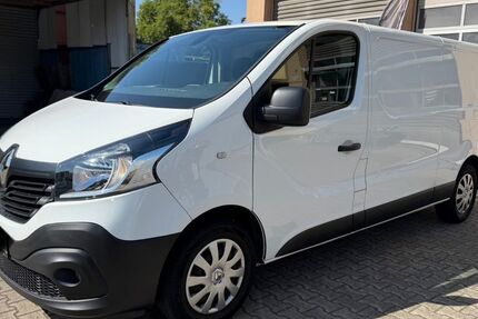 Renault Trafic 160.000 km 9.490 &euro; Frankfurt am Main 65933