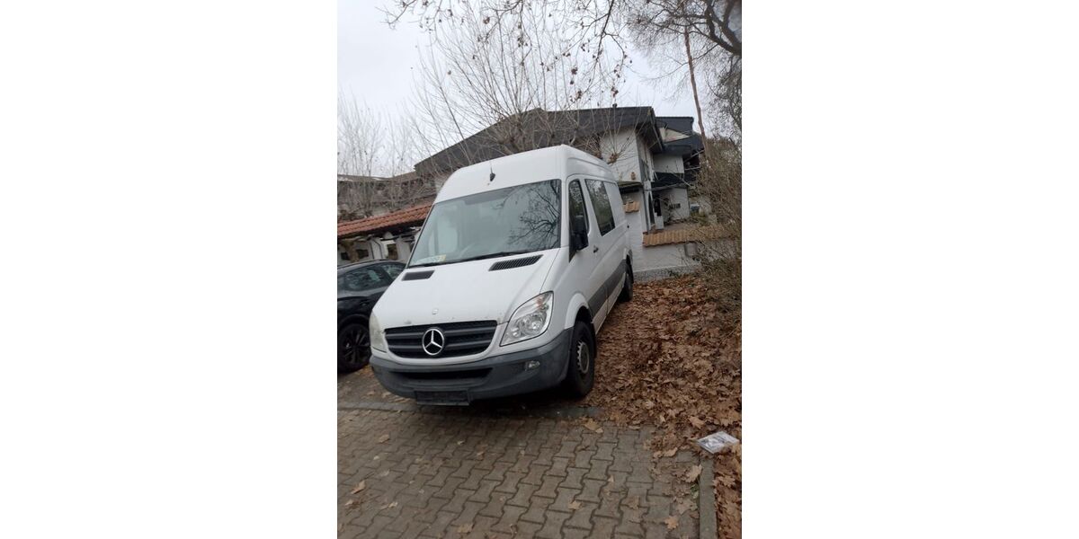 Mercedes-Benz Sprinter 569.000 km 3.900 &euro; Griesheim 64347