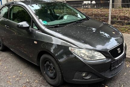 Seat Ibiza 235.000 km 1.350 &euro; Frankfurt 60437