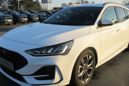 Ford Focus ST-Line10. Automatik, LED, NAVI 21.000 km 24.790 € Gernsheim 64579