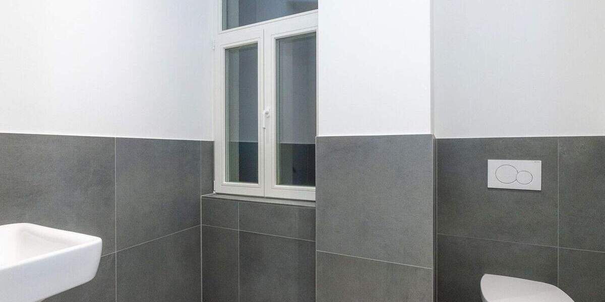 Arbeiten auf höchstem Niveau - Stilvolle, sanierte Gewerbeeinheit vom Eigentümer zimmer