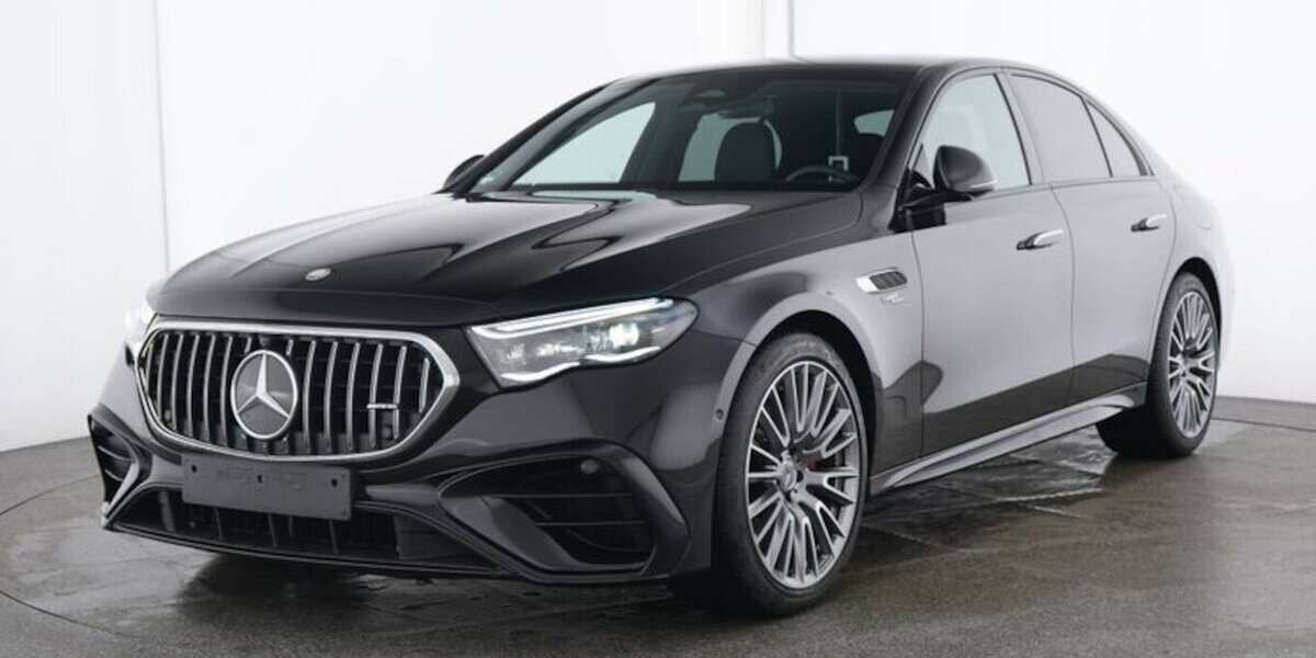 Mercedes-Benz E 53 AMG Hybrid 4M+ DYNIAMIC+ DRIVERS PACK-NIGHT 33.230 km 81.989 &euro; Groß-Umstadt 64823