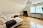 Großzügiges Mehrgenerationenhaus in begehrter Lage von Zeppelinheim - Einfamilienhaus Neu-Isenburg Isenburg | Angebot:27095997