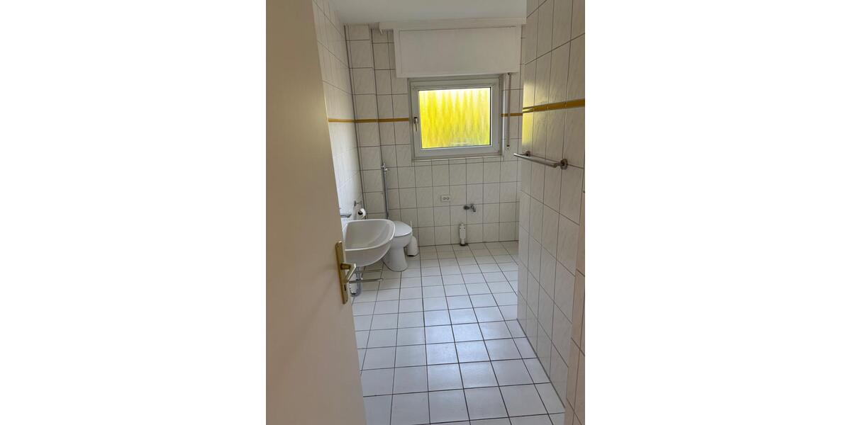 Erdgeschoßwohnung Bensheim - 3 Zimmer, 86 m&sup2;, 1.050&euro; | Angebot:26386396
