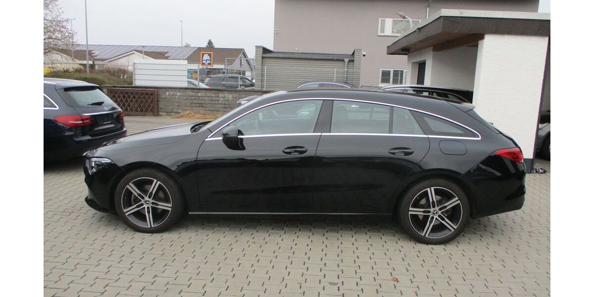 Mercedes-Benz CLA 200 Shooting Brake 141.711 km 19.899 &euro; Babenhausen 64832