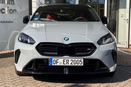 BMW M235