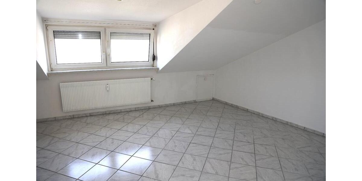 Dachgeschoßwohnung Mainz Ebersheim - 2 Zimmer, 58 m&sup2;, 660&euro; | Angebot:26312470