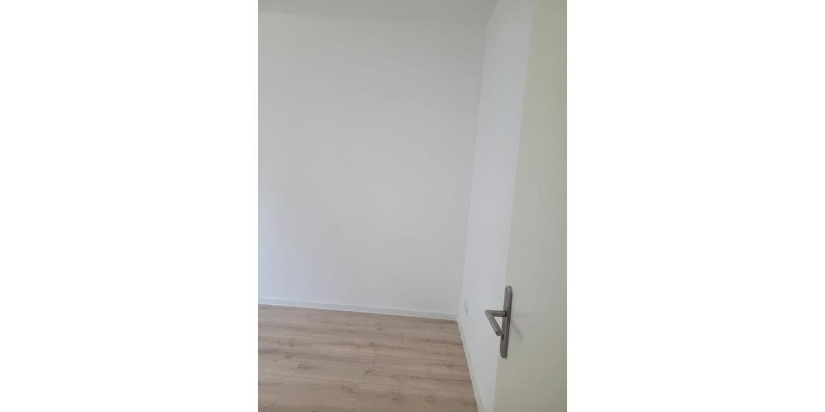 Erdgeschoßwohnung Frankfurt am Main Unterliederbach - 3 Zimmer, 60 m&sup2;, 1.550&euro; | Angebot:26374988