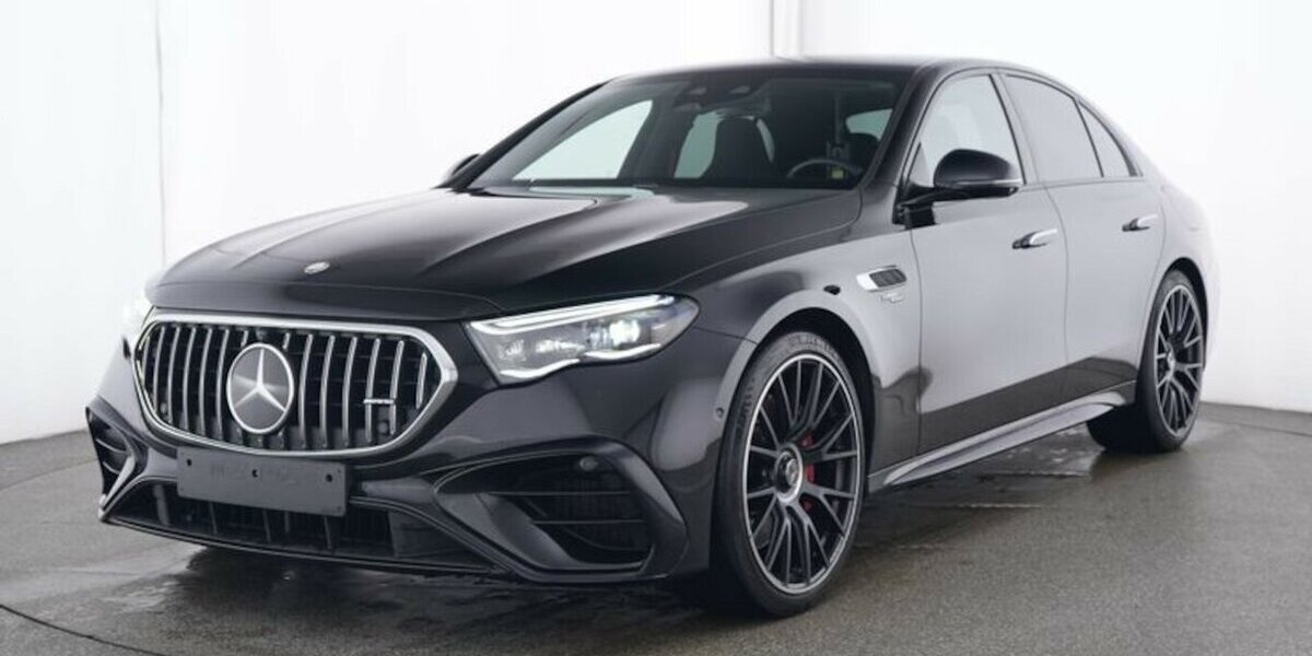 Mercedes-Benz E 53 AMG Hybrid 4M+DYNAMIC+21´´-PERFOR.SITZ-AHK 29.989 km 91.800 &euro; Groß-Umstadt 64823