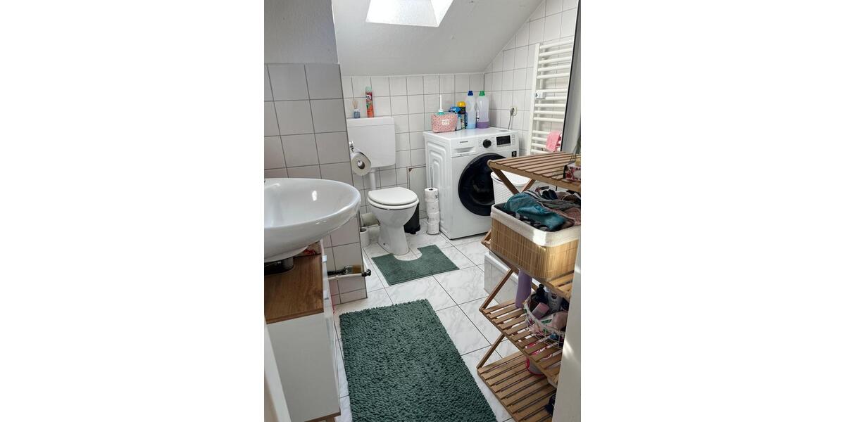 Dachgeschoßwohnung Darmstadt Bessungen - 2 Zimmer, 49 m&sup2;, 600&euro; | Angebot:26222876
