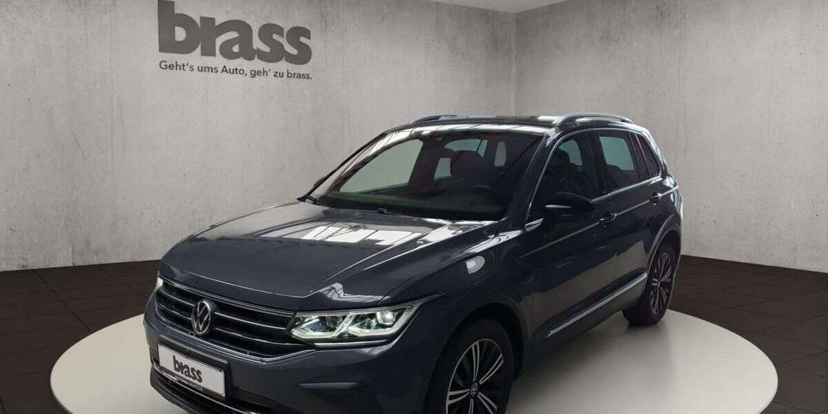 VW Tiguan 17.650 km 32.480 &euro; Offenbach 63075