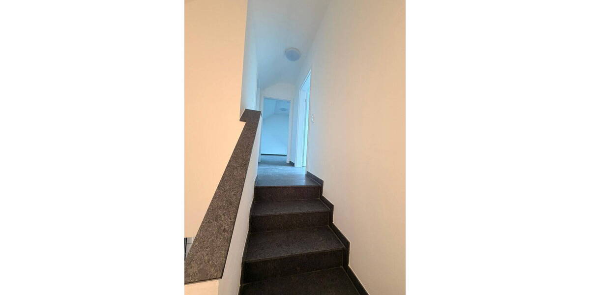Reihenmittelhaus Mörfelden-Walldorf Walldorf - 3 Zimmer, 105 m&sup2;, 2.500&euro; | Angebot:26616762