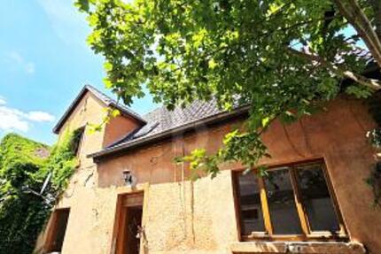 HISTORISCHES HOFENSEMBLE MIT HALLE & WERKSTATT ! 4 zimmer