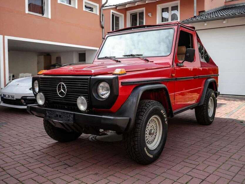 230