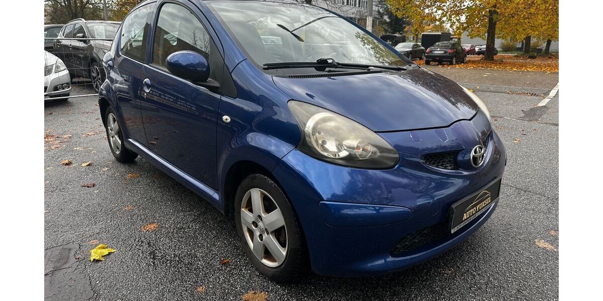 Toyota Aygo (X) 147.000 km 2.390 &euro; Heppenheim 64646