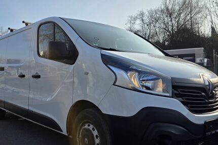 Renault Trafic 129.000 km 8.980 &euro; Frankfurt am Main 60486