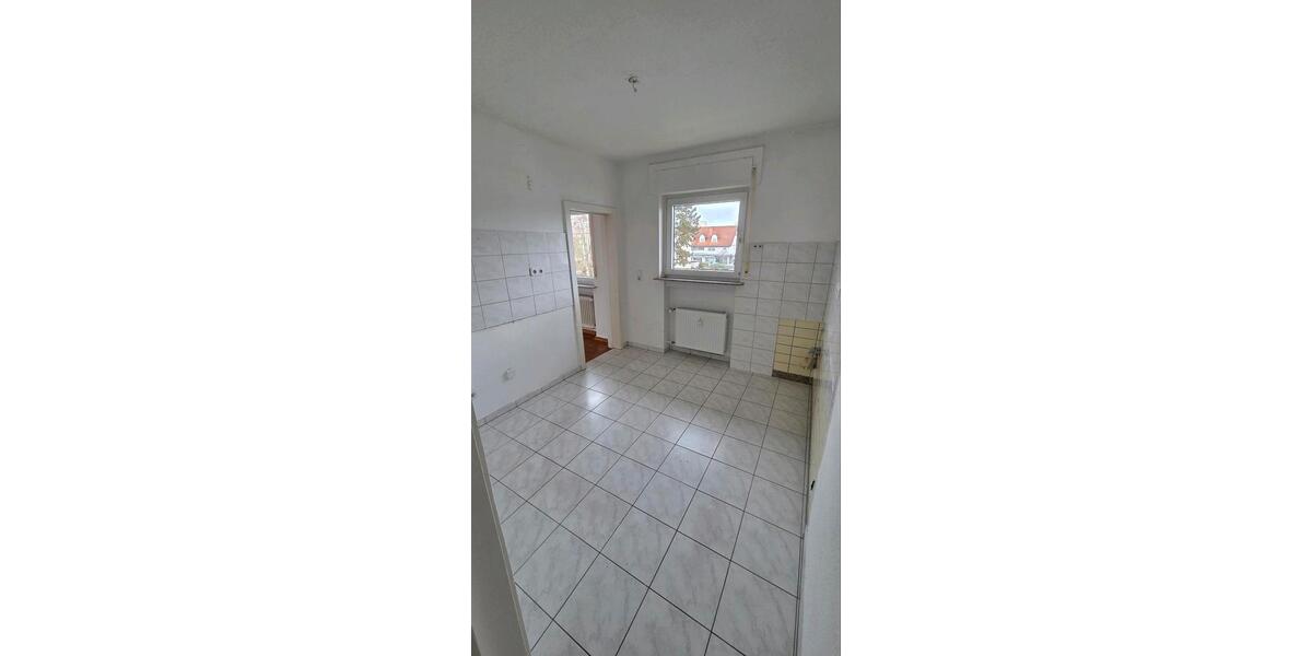 Etagenwohnung Rodgau - 4 Zimmer, 100 m&sup2;, 1.600&euro; | Angebot:25409896