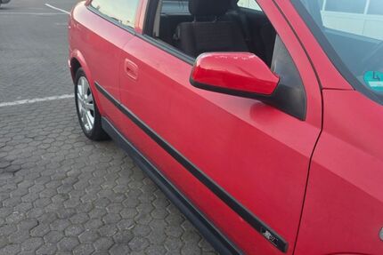 Opel Astra 173.084 km 1.999 &euro; Rüsselsheim 65428