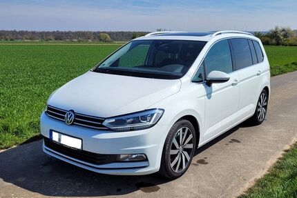 VW Touran 93.000 km 17.900 &euro; Groß-Umstadt 64823