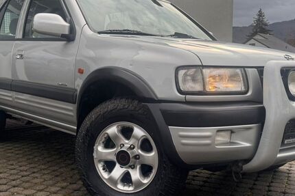 Opel Frontera 110.000 km 9.999 &euro; Bickenbach 64404