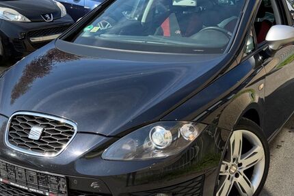 Seat Leon 271.000 km 3.900 &euro; Frankfurt am Main 65933