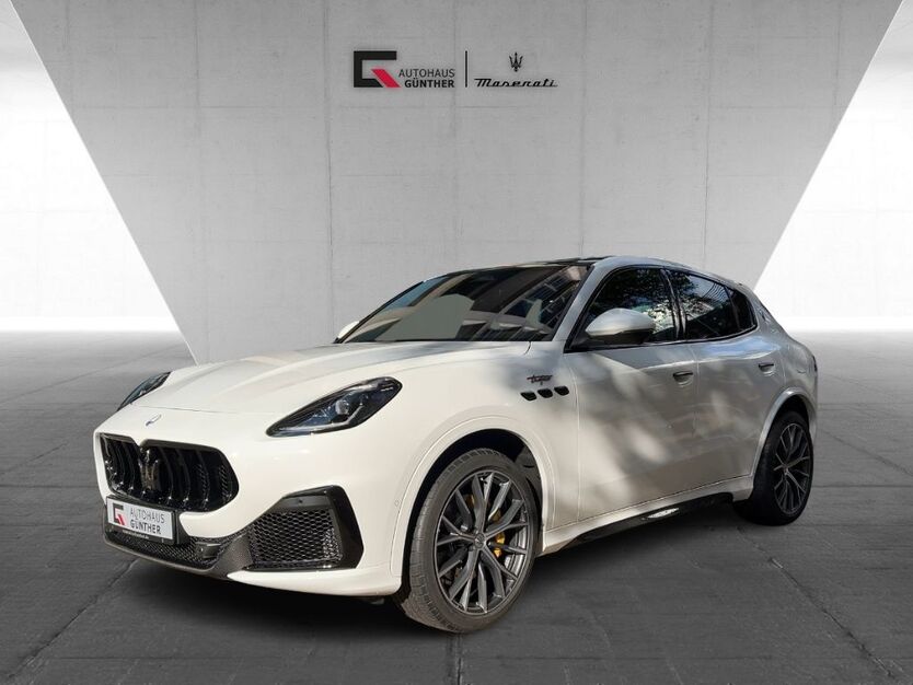 Maserati Grecale 11.500 km 107.900 € Frankfurt 60314