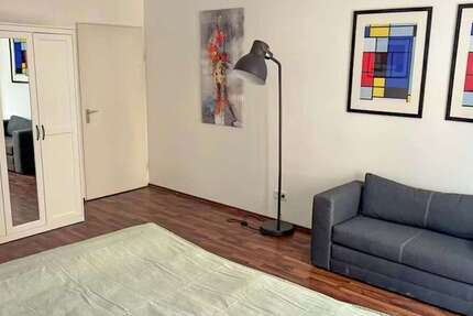 Zimmer Frankfurt am Main Innenstadt 1 - 899&euro; | Angebot:27135798