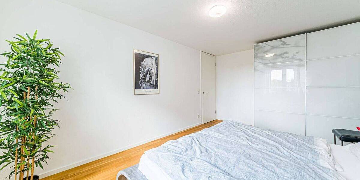 Etagenwohnung Offenbach am Main Bieberer Berg - 3 Zimmer, 112 m&sup2;, 2.200&euro; | Angebot:26388190