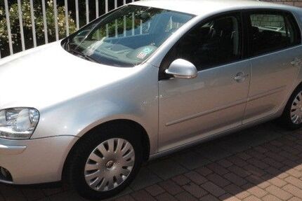 VW Golf 142.717 km 5.900 &euro; Langen 63225