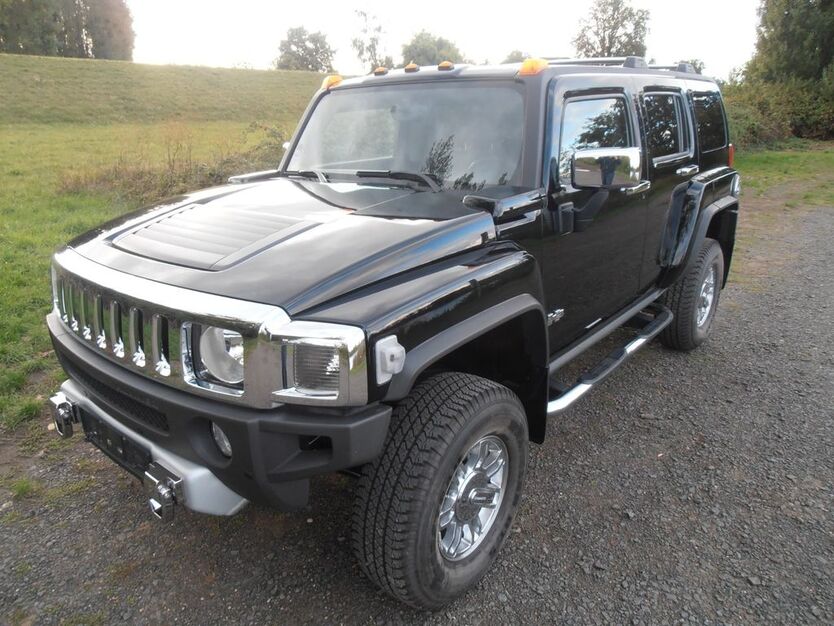 Hummer H3 11.760 km 54.900 € Worms 67549