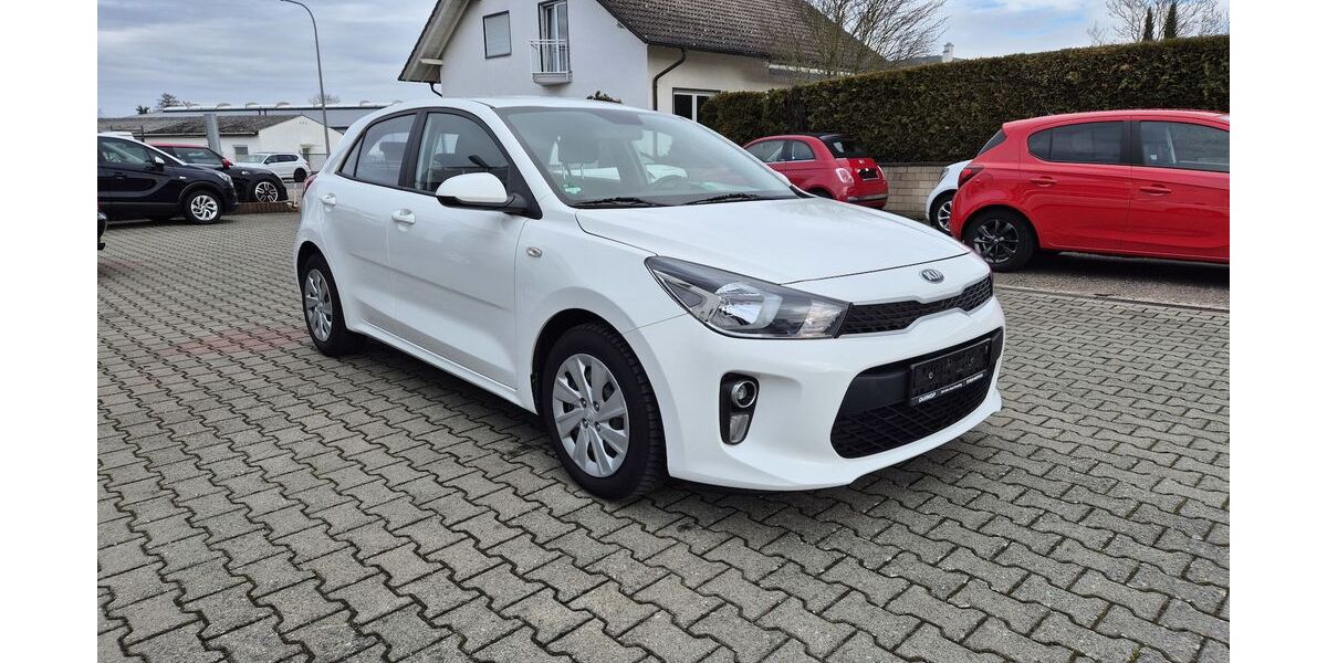 Kia Rio 94.361 km 8.390 &euro; Rodgau 63110