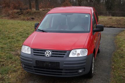 VW Caddy 380.000 km 1.900 &euro; Asbach 64397