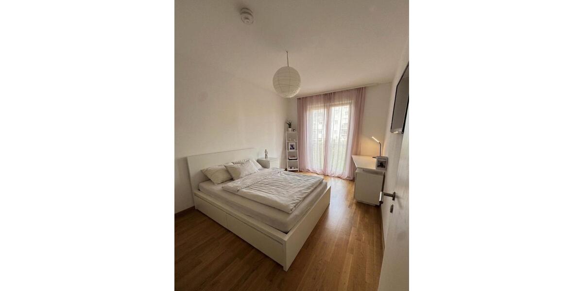 Etagenwohnung Frankfurt am Main Bockenheim - 4 Zimmer, 115 m&sup2;, 2.575&euro; | Angebot:26406747