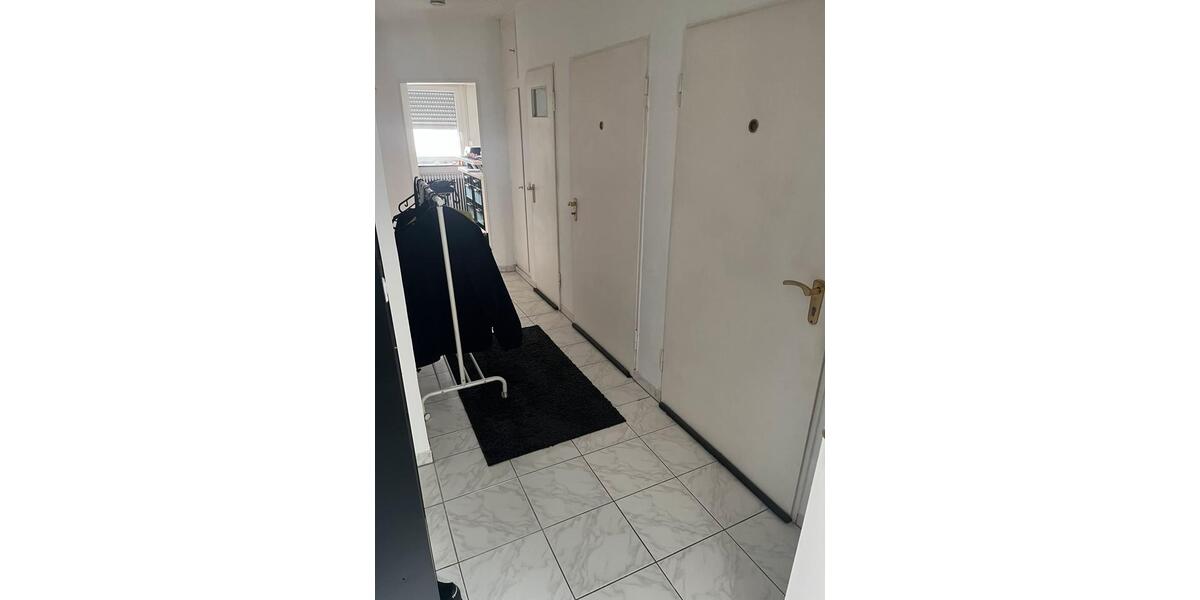 Dachgeschoßwohnung Offenbach am Main Bieber - 4 Zimmer, 80 m&sup2;, 950&euro; | Angebot:25590696