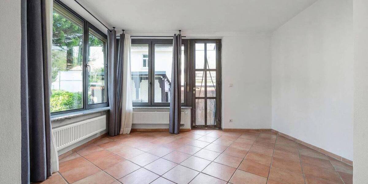 Mehrfamilienhaus, Wohnhaus Offenbach am Main Buchrain - 8 Zimmer, 175 m&sup2;, 580.000&euro; | Angebot:26128232