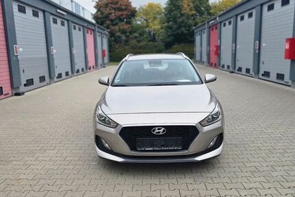 Hyundai i30 43.000 km 12.899 € Groß Gerau 64521
