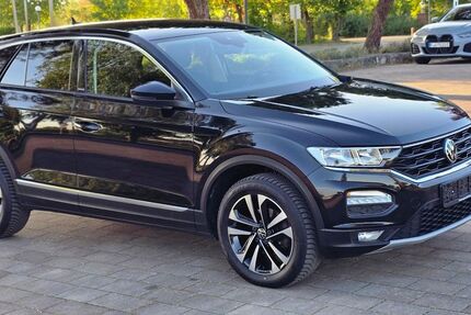 VW T-Roc 111.970 km 16.980 &euro; Büttelborn 64572