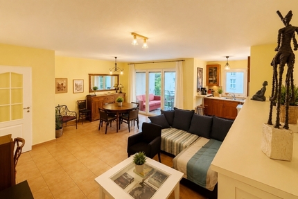 Großzügige 5-Zimmer-Wohnung mit zwei Balkonen in begehrter Lage am Rebstockpark - Wohnung Frankfurt am Main Bockenheim | Angebot:26844880