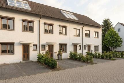 Haus Mörfelden-Walldorf Walldorf - 4.5 Zimmer, 120 m&sup2;, 499.999&euro; | Angebot:27269081