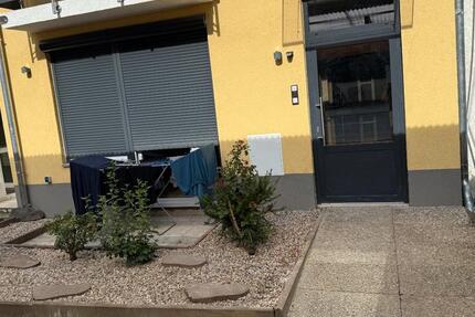 Haus Bensheim - 4 Zimmer, 120 m&sup2;, 1.800&euro; | Angebot:24710009