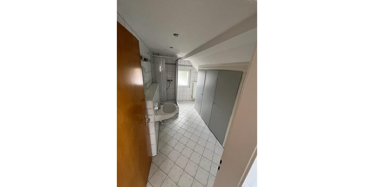 Etagenwohnung Seeheim-Jugenheim Jugenheim - 1 Zimmer, 31 m&sup2;, 480&euro; | Angebot:26439319