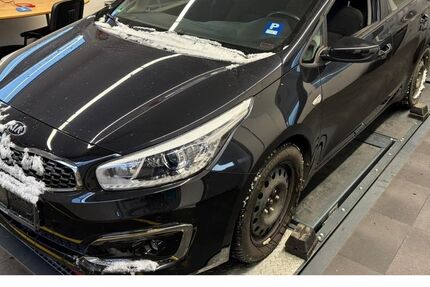 Kia ceed Sportswagon 99.800 km 10.890 &euro; Bensheim 64625