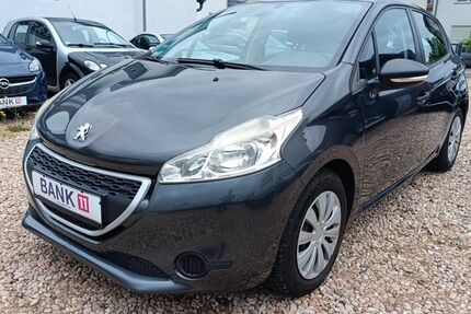 Peugeot 208 112.000 km 3.950 &euro; Rodgau 63110